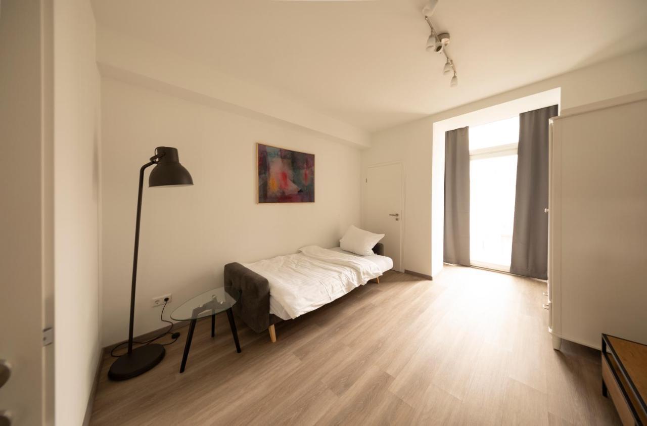 Jaybnb - Gemuetliches Apartment Direkt Am Hafen Von Dortmund Bagian luar foto